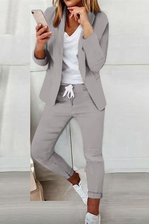 Conjunto de Traje Elegante Sofía