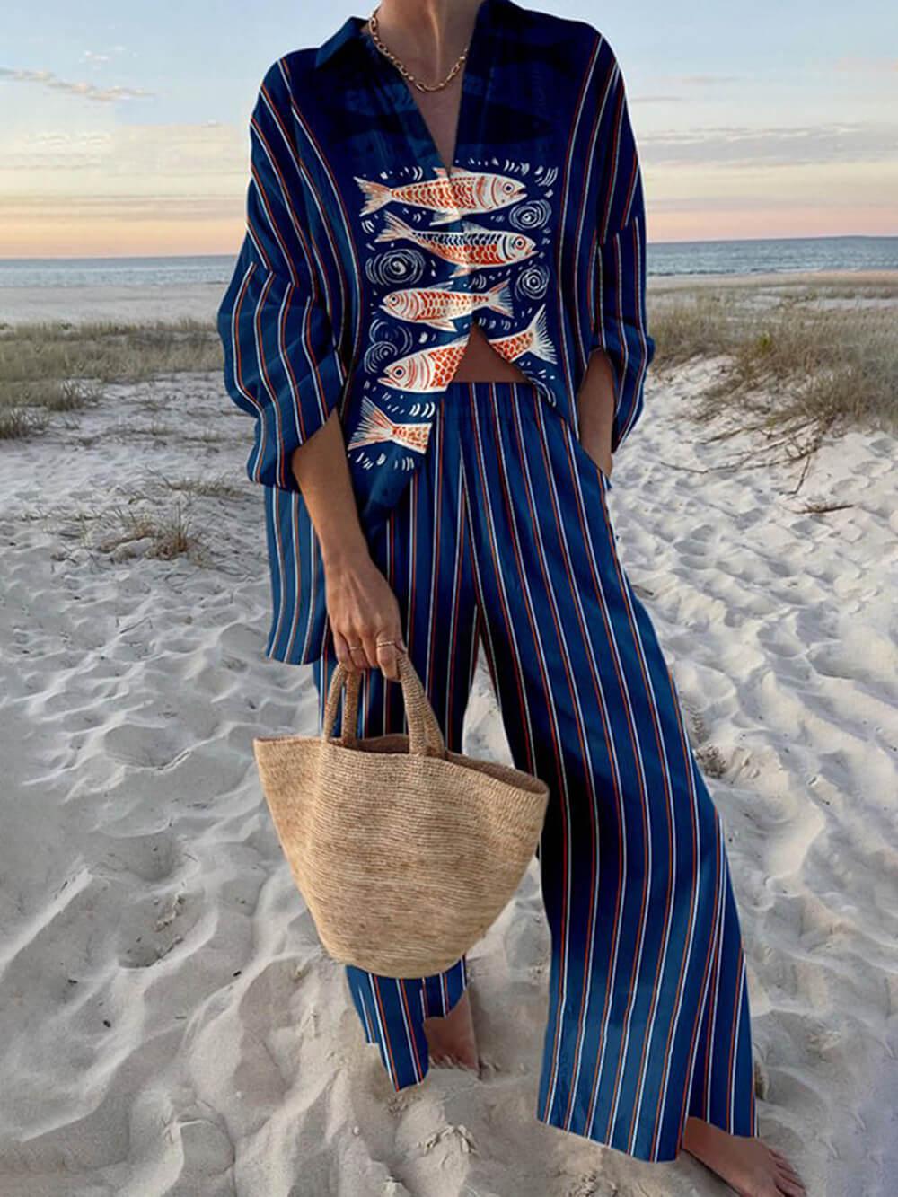 Conjunto de Camisa con Estampado Oceánico y Pantalones con Bolsillos