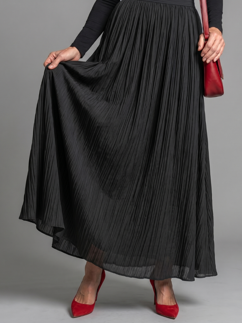 Lana | Vestido Midi de Cuello Alto y Manga Larga con Cintura Ajustada