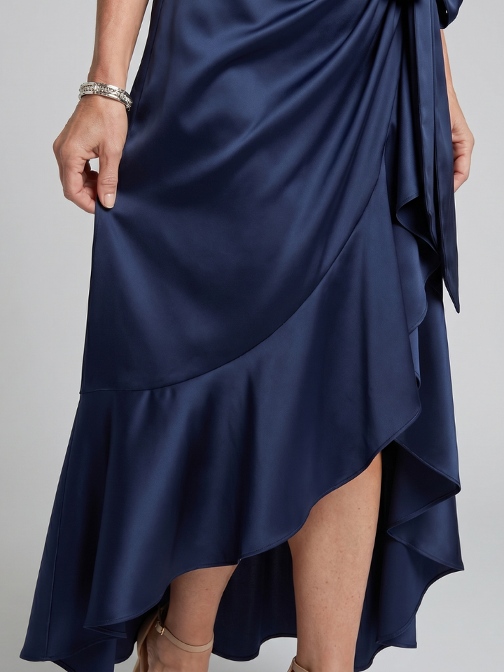 Honora | Vestido midi asimétrico con escote halter