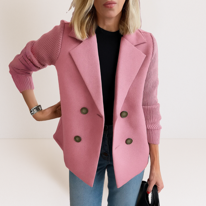 BLAZER ELEGANTE CON MANGAS DE PUNTO