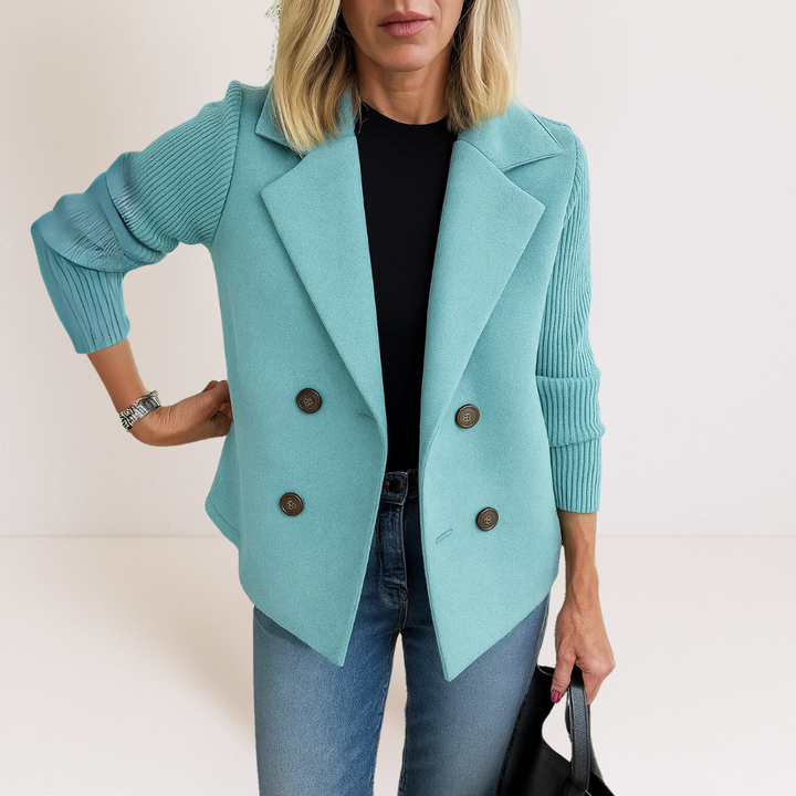 BLAZER ELEGANTE CON MANGAS DE PUNTO
