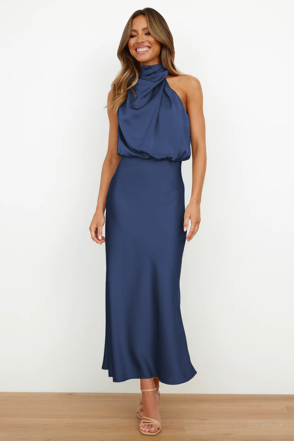 Ellis & Johnson™ | Vestido Drapado