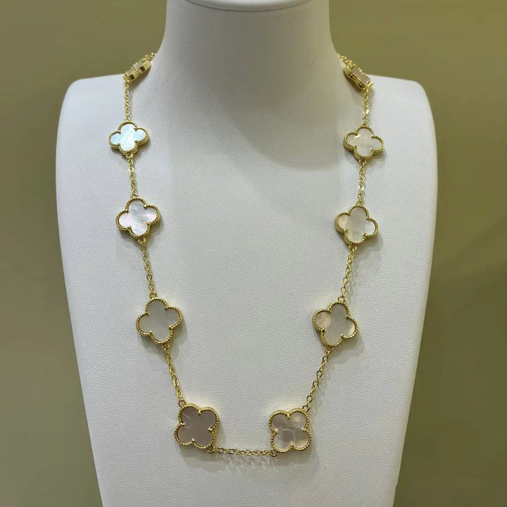 CLOVER | Collar Blanco con 10 Motivos