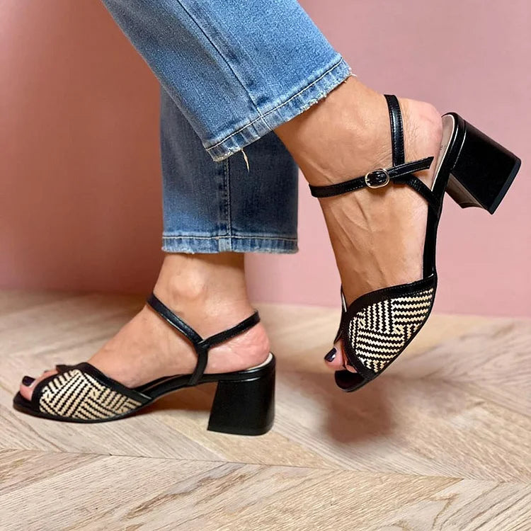 "SANDALIAS DE TELA TEJIDA CON TACÓN ANCHO"