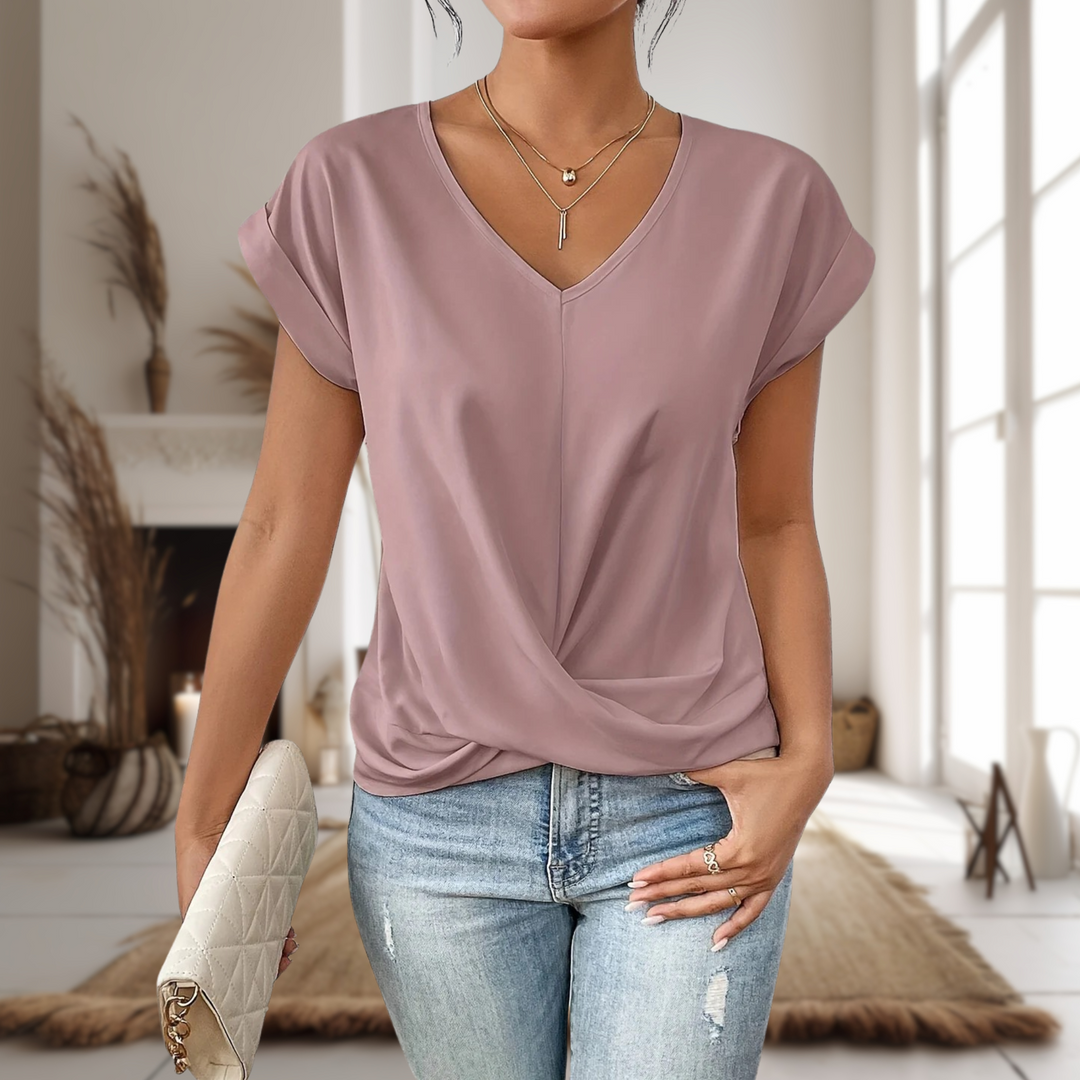 Elle™ | Camiseta Casual con Escote en Forma de Corazón