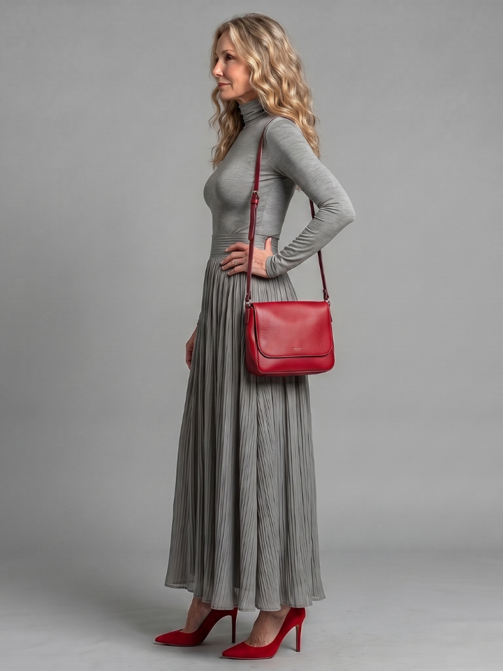 Lana | Vestido Midi de Cuello Alto y Manga Larga con Cintura Ajustada