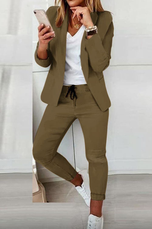 Conjunto de Traje Chic Sofía