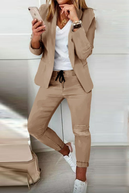 Conjunto de Traje Chic Sofía