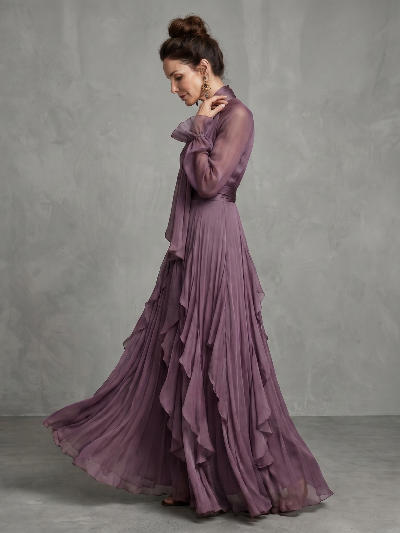Demetria | Vestido Maxi con Cuello de Lazo y Volantes