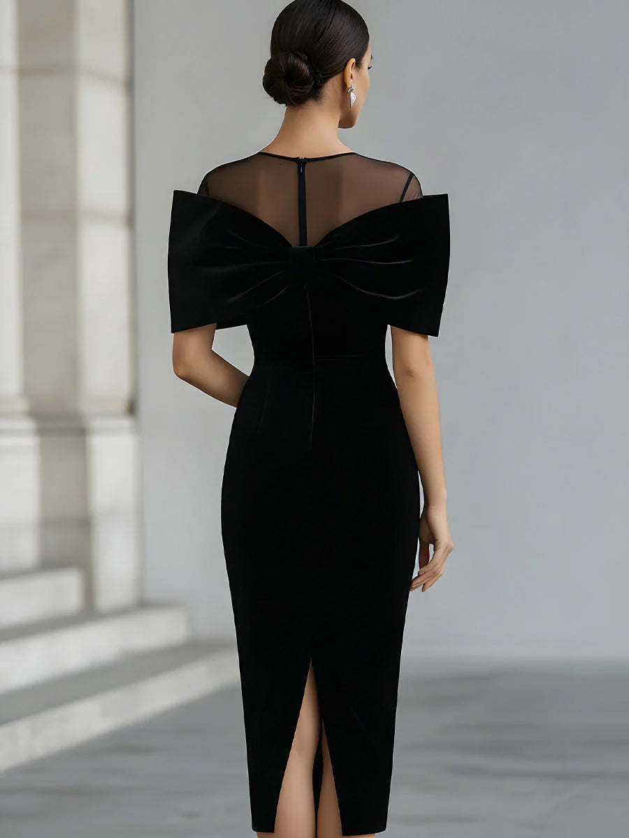 Vestido Midi de Terciopelo Negro Dramático