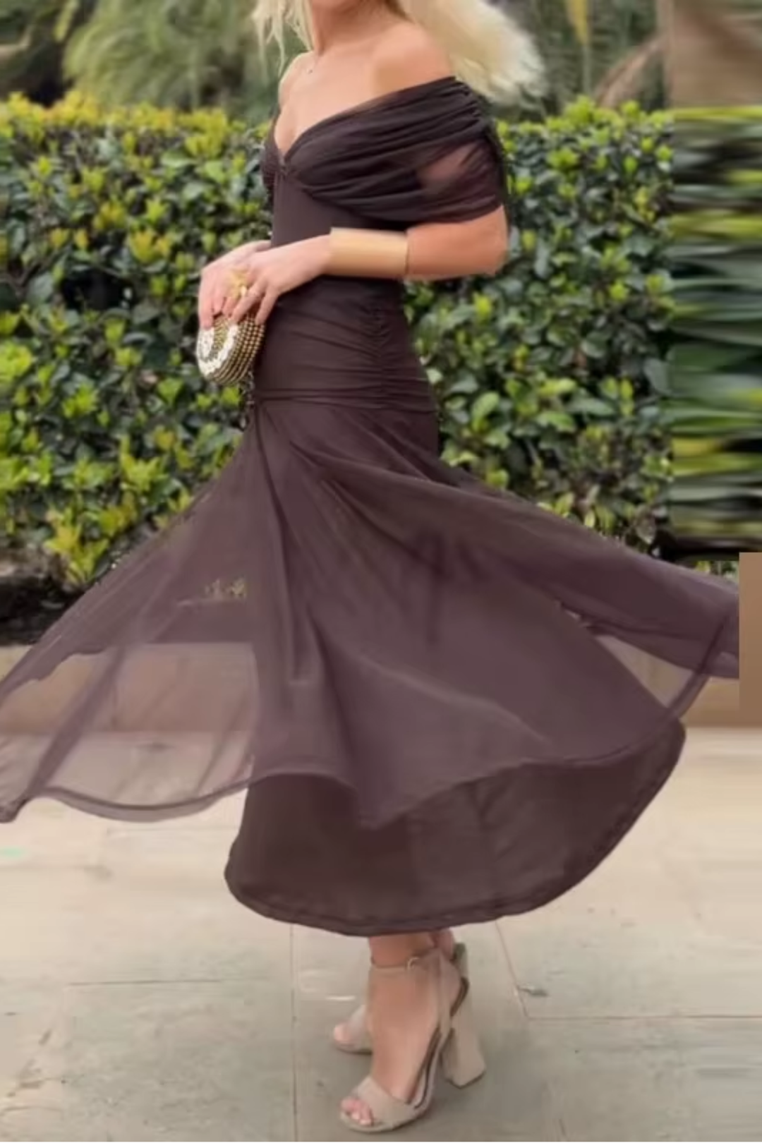 Luisa – Vestido de noche largo elegante con escote en V