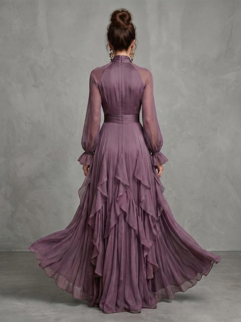 Demetria | Vestido Maxi con Cuello de Lazo y Volantes