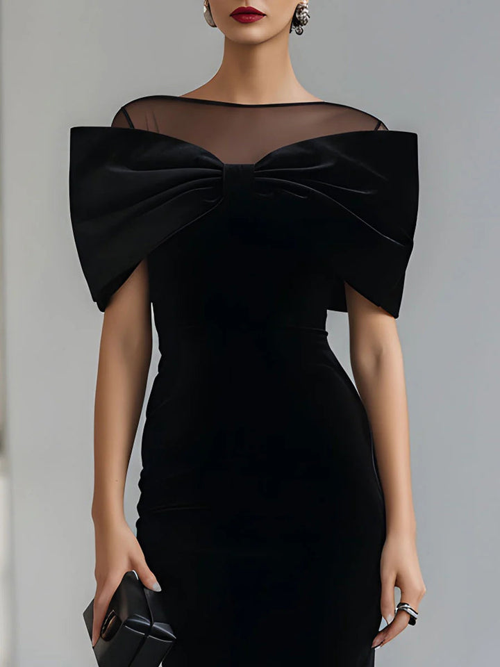 Vestido Midi de Terciopelo Negro Dramático