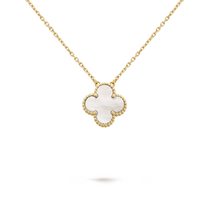 CLOVER | Collar Blanco y Dorado