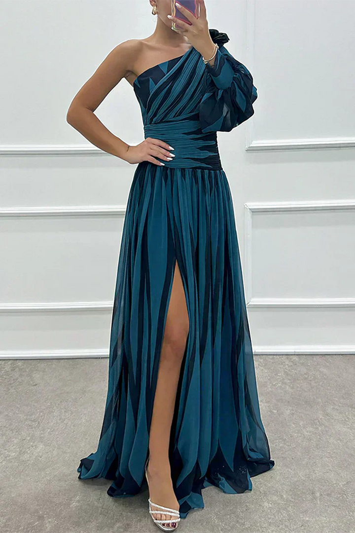 Ellis & Johnson™ | Elegante Vestido Maxi a Rayas de Un Hombro