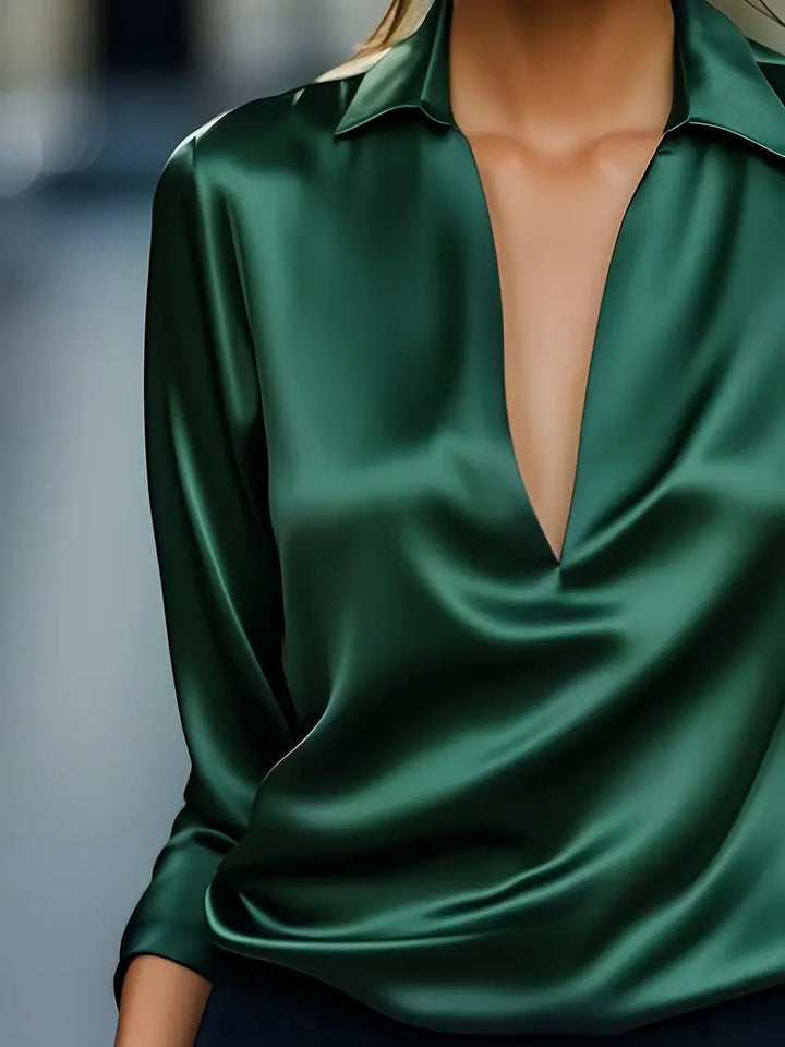 Eva™ | Blusa de satén premium con escote en V