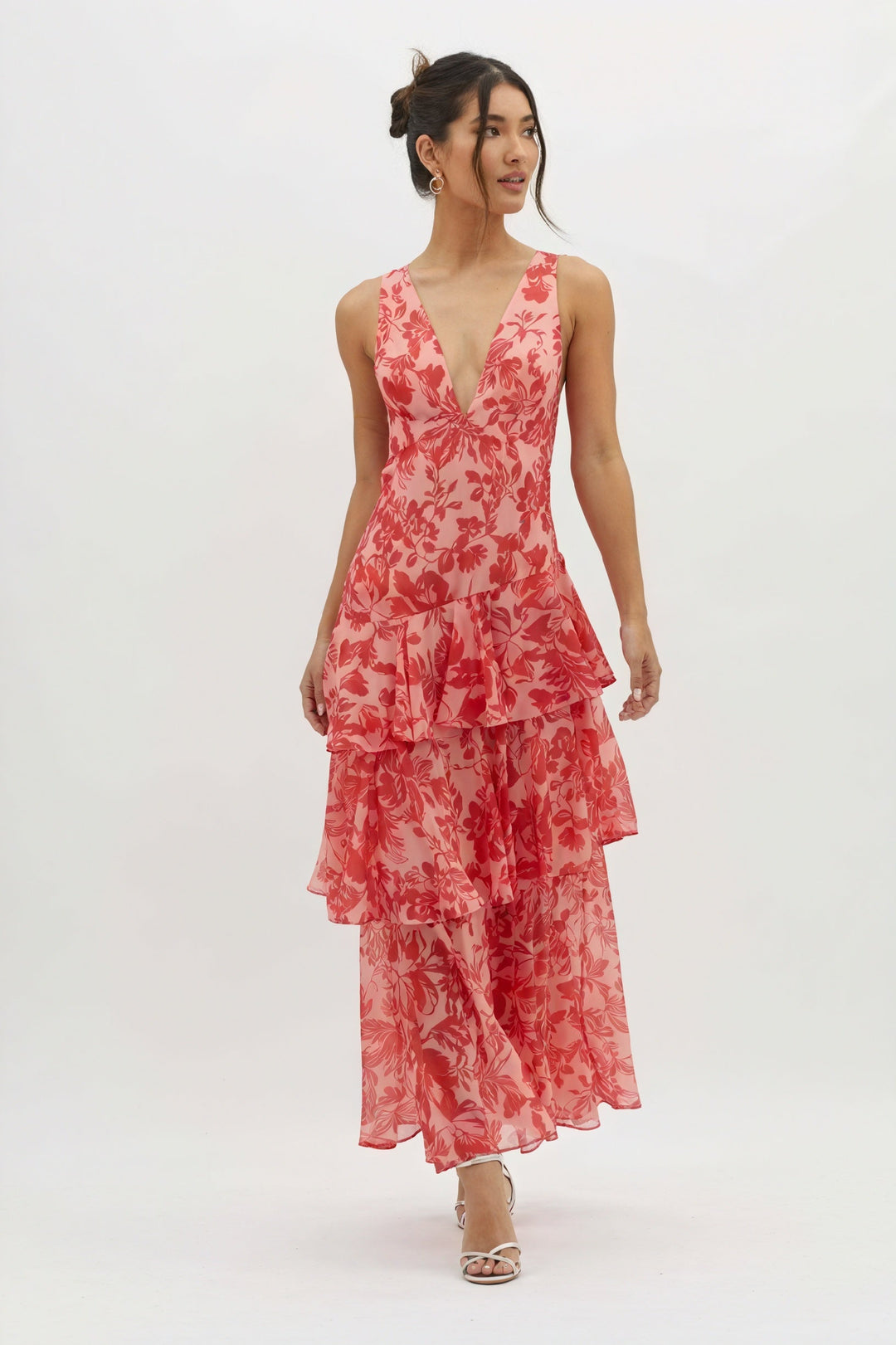Vestido de Flores con Escote Profundo