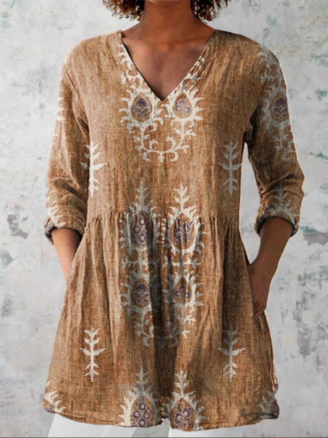 "Elise | Blusa Larga con Escote en V"