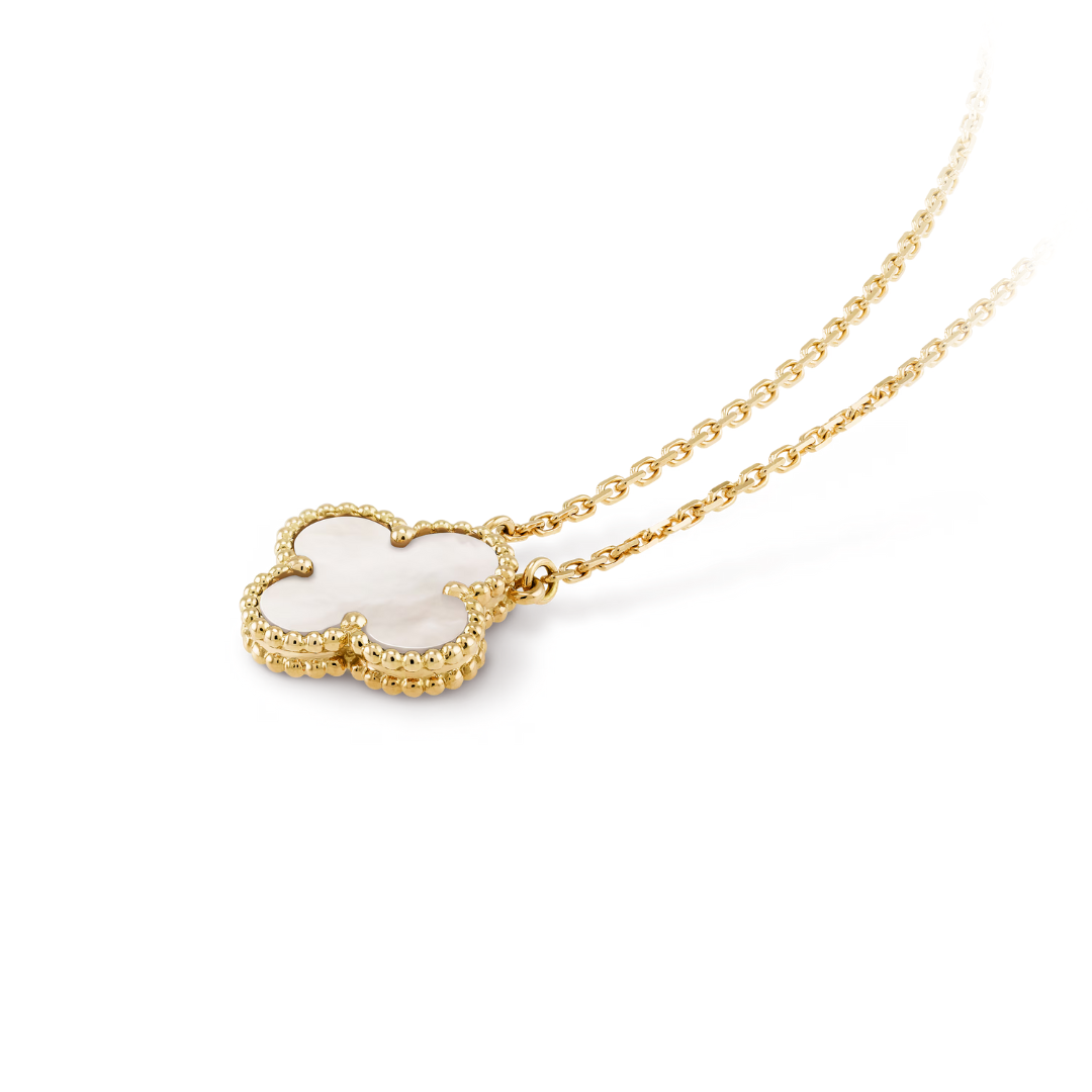CLOVER | Collar Blanco y Dorado