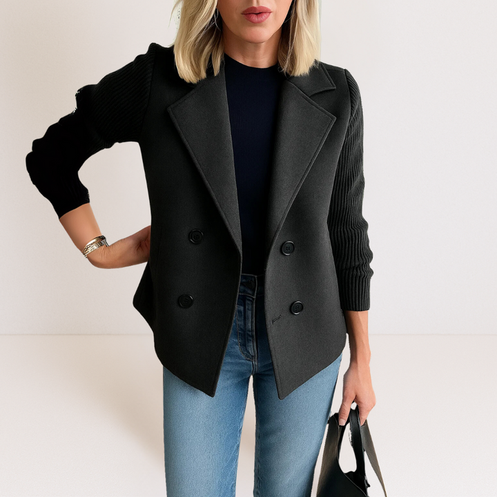 BLAZER ELEGANTE CON MANGAS DE PUNTO