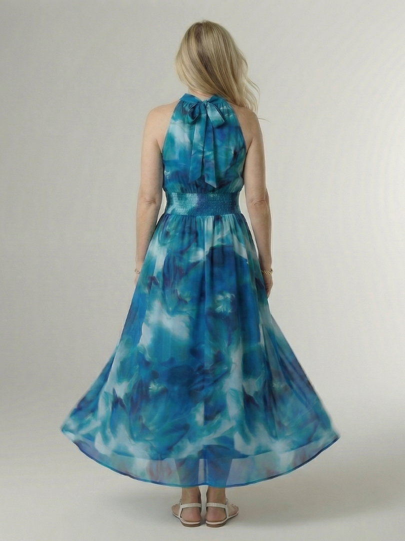 Sylin | Vestido Midi con Cuello Halter Arrugado