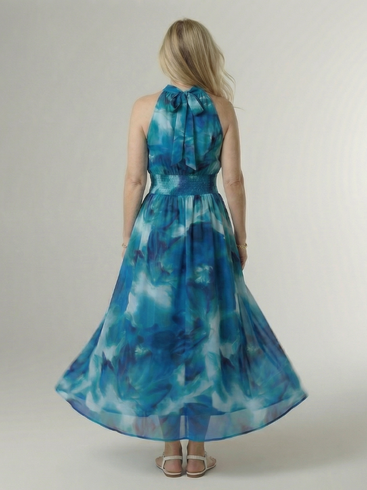 Sylin | Vestido Midi con Cuello Halter Arrugado