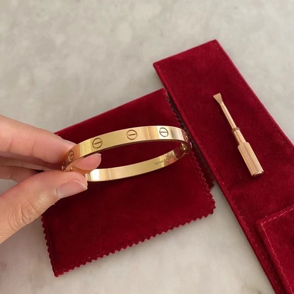 Pulsera de Oro Eterna