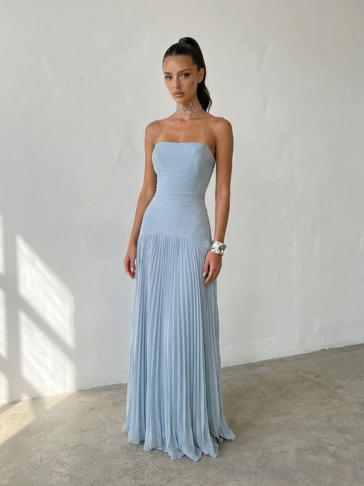 Vestido Almudena™ | Elegancia Sofisticada que Estiliza con Delicadeza