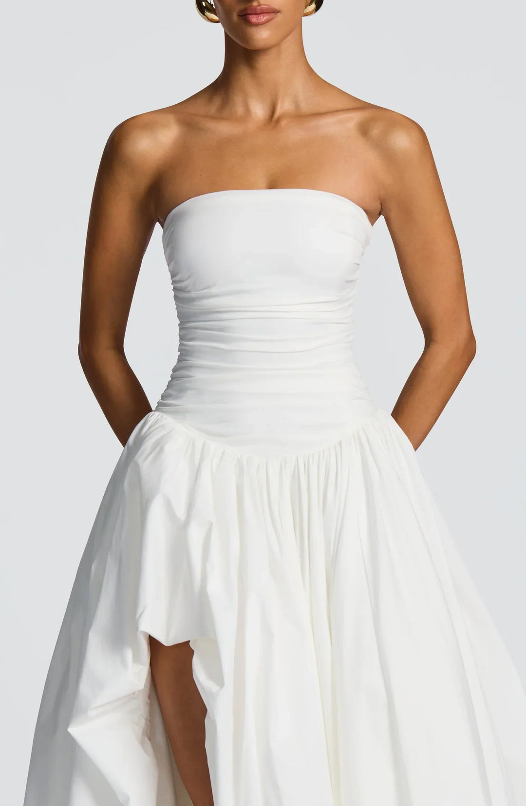 Fleur – El Vestido de la Reina del Drama