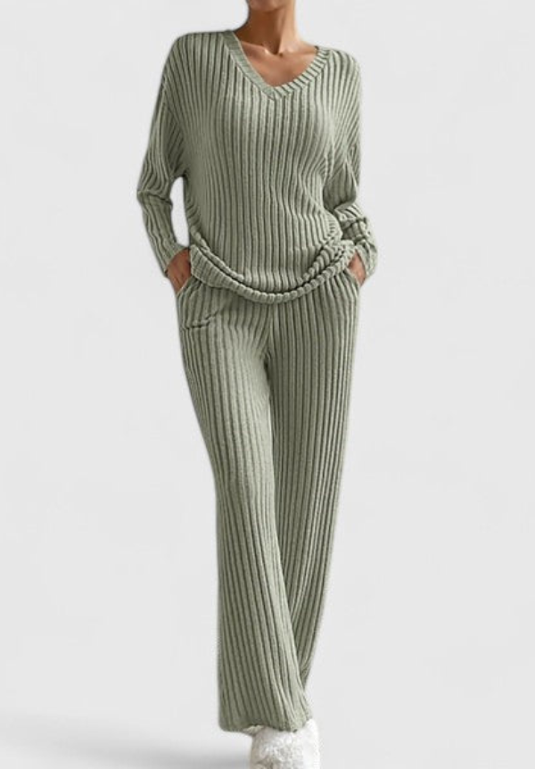Angeline™ Conjunto Cómodo | Suéter de Cuello en V y Pantalones de Pana Ancha