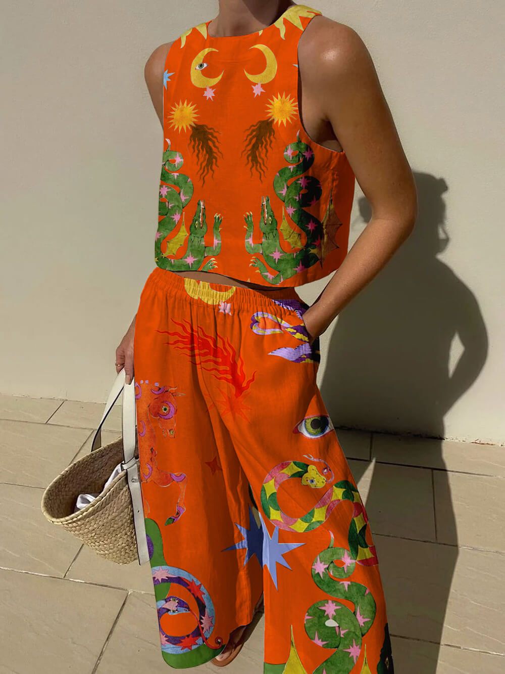 Conjunto de Top Sin Mangas con Estampado y Pantalones con Bolsillos