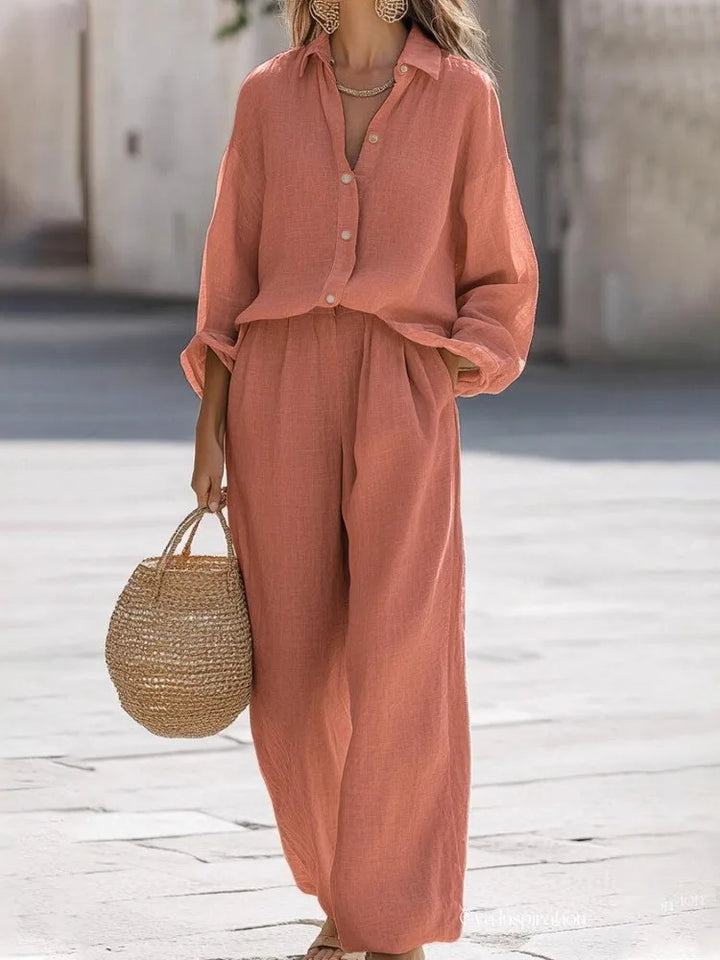 Silvia | Conjunto de dos piezas con blusa de manga larga y pantalón de pata ancha