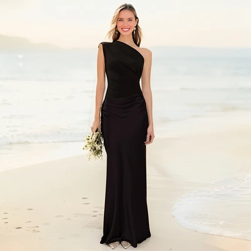 Ellis & Johnson™ | Vestido Maxi con Guilt en Satén