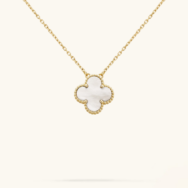 CLOVER | Collar Blanco y Dorado