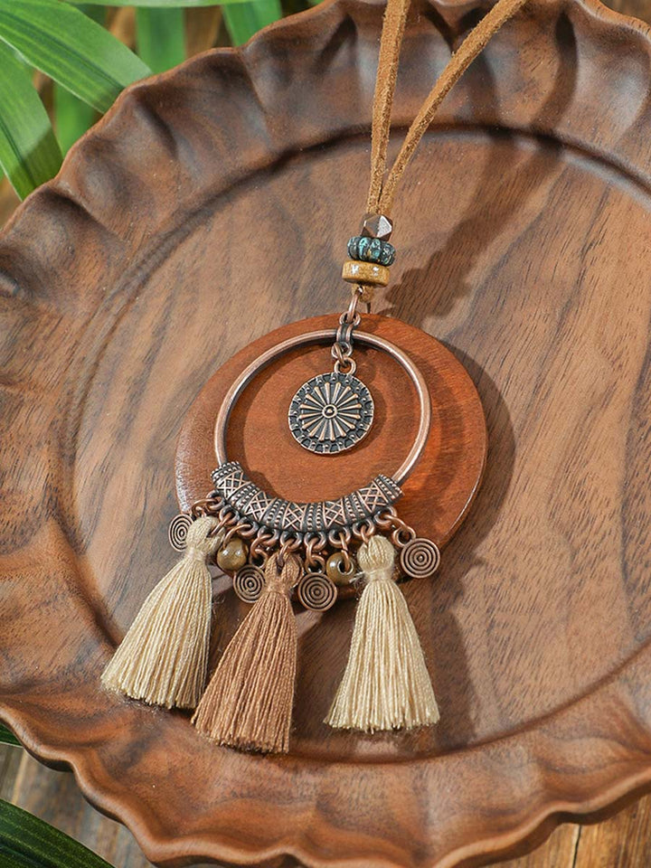 Conjunto de Collar y Pendientes de Borlas Bohemio Isabella