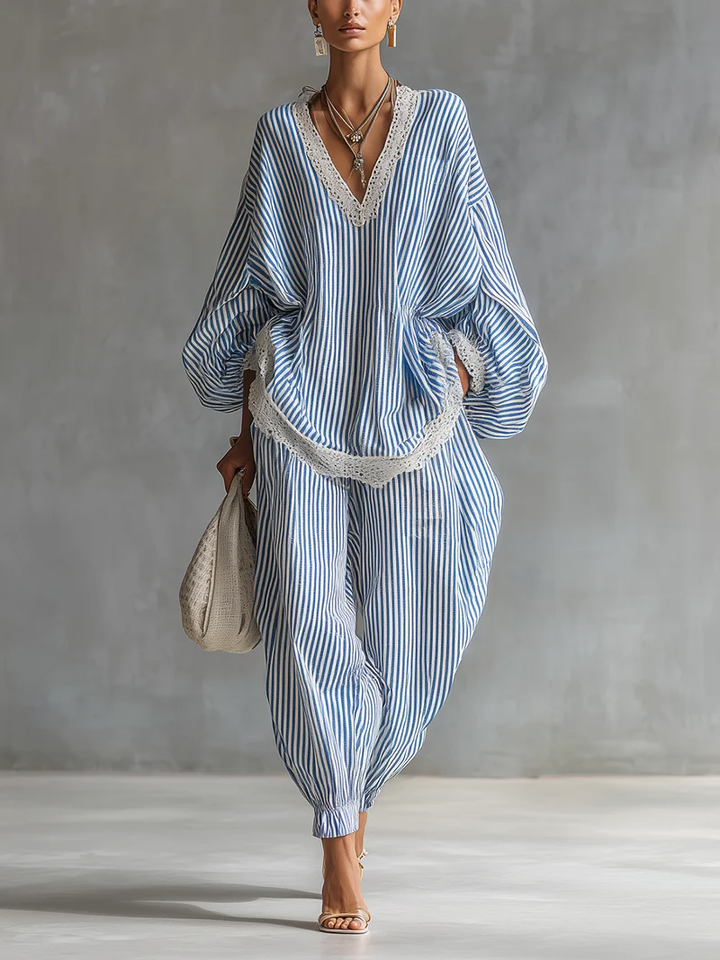 Conjunto de Dos Piezas Rayas Azules Sofía