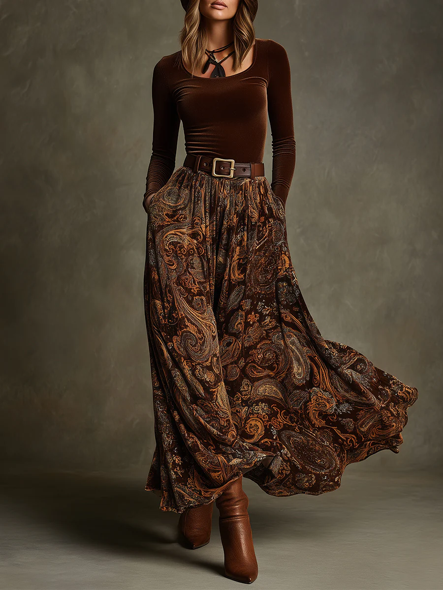 Conjunto de Top de Terciopelo Vivienne y Falda Maxi de Estampado Paisley