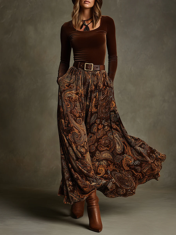 Conjunto de Top de Terciopelo Vivienne y Falda Maxi de Estampado Paisley