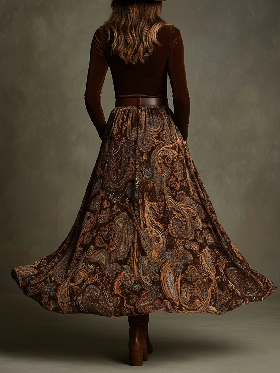 Conjunto de Top de Terciopelo Vivienne y Falda Maxi de Estampado Paisley