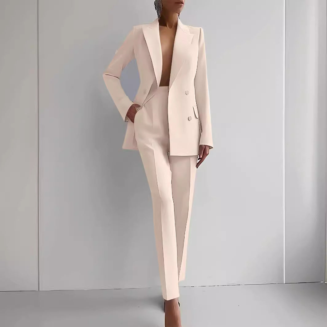 "Conjunto de Blazer Sofia y Pantalones de Cintura Alta" (The title is already in Spanish. If you want a variation or a different phrasing, please let me know!)