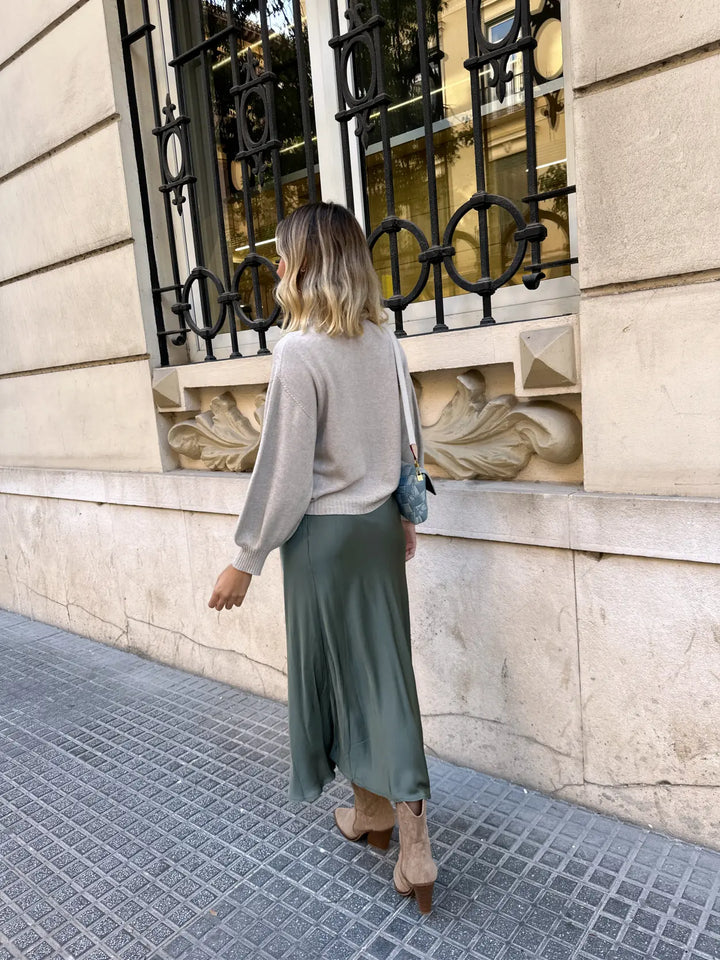 Falda satinada evase