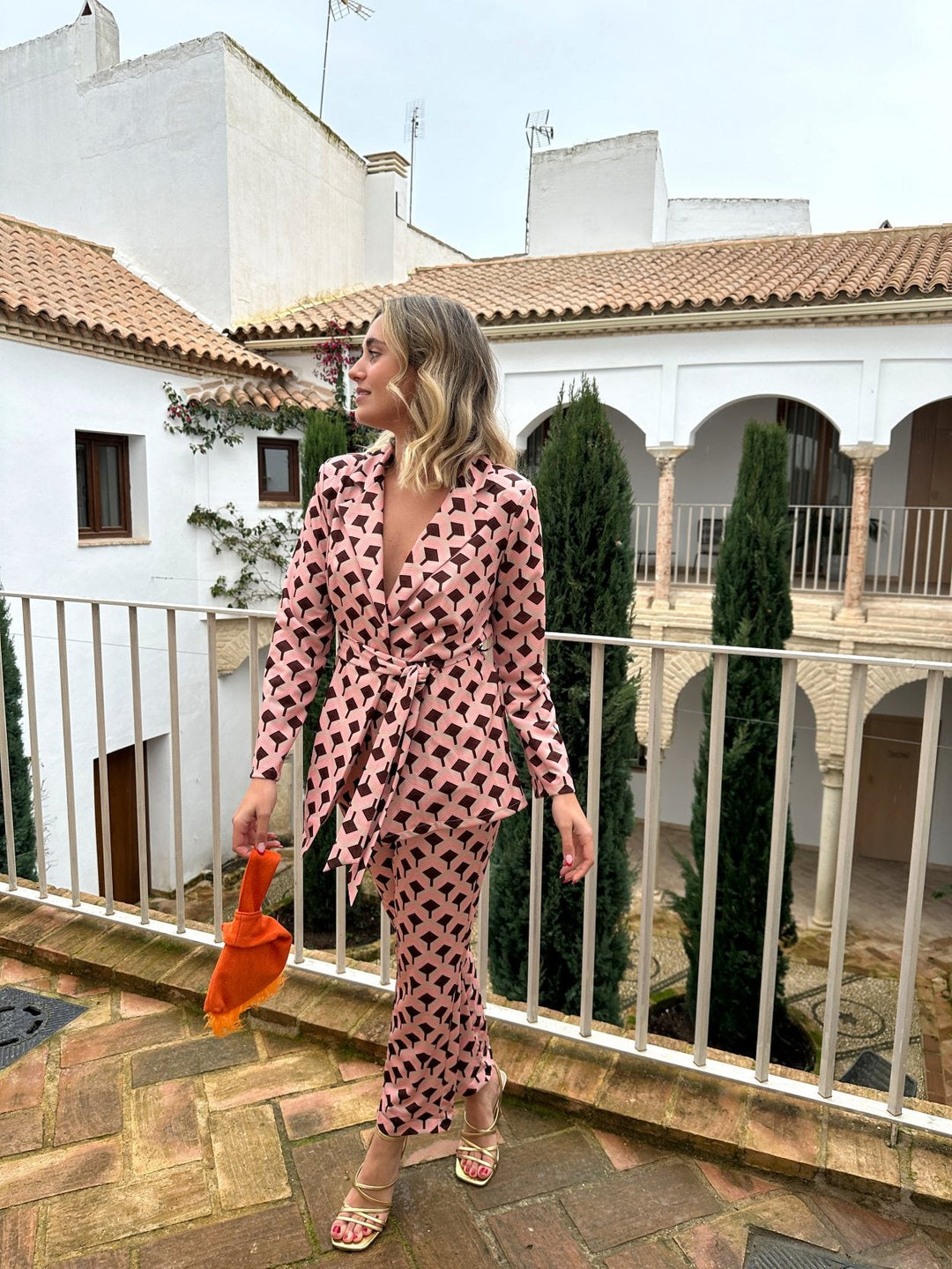 Traje Estela pink