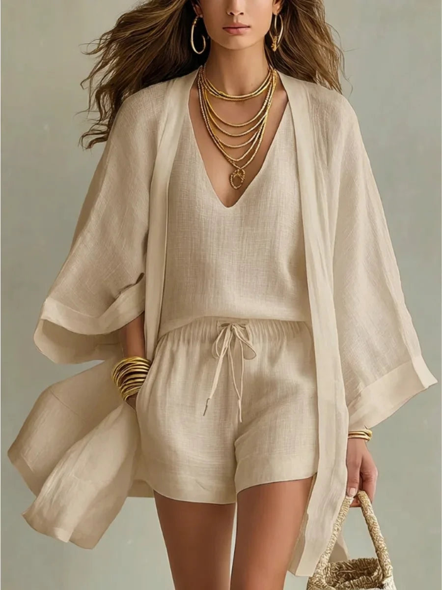 Carla | Conjunto de tres piezas: cárdigan suelto y shorts con cordón