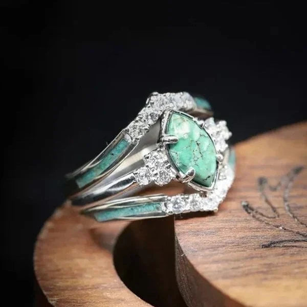 Anillo de Diamante Natural con Turquesa