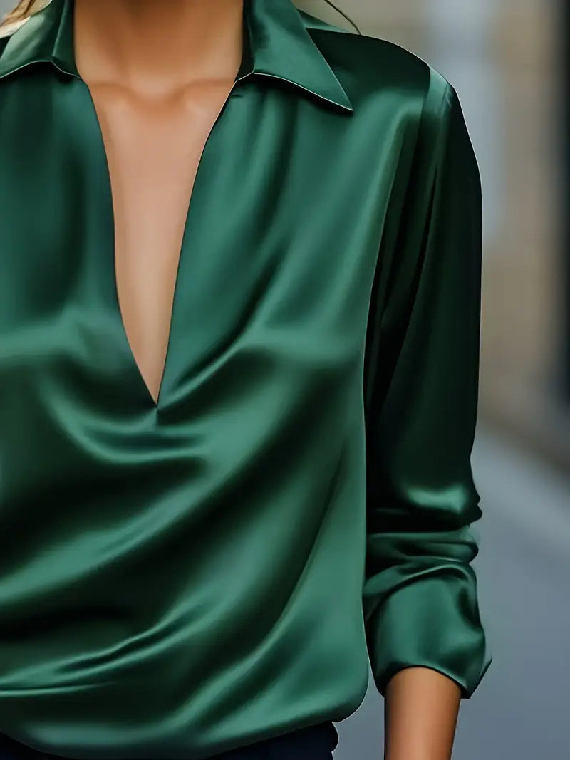 Eva™ | Blusa de satén premium con escote en V