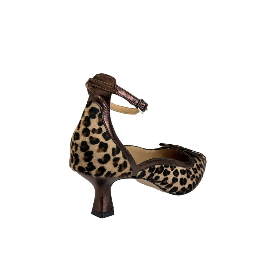 ZAPATO PEEP-TOE CON DISEÑO DE LEOPARDO