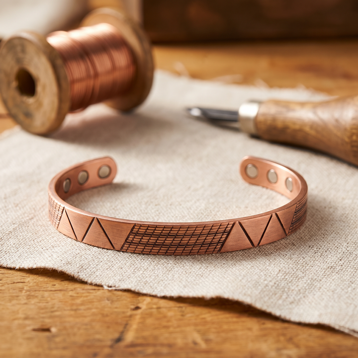 "Pulsera de Cobre de Vera's Crest" se puede traducir como "Pulsera de Cobre de Crest de Vera".