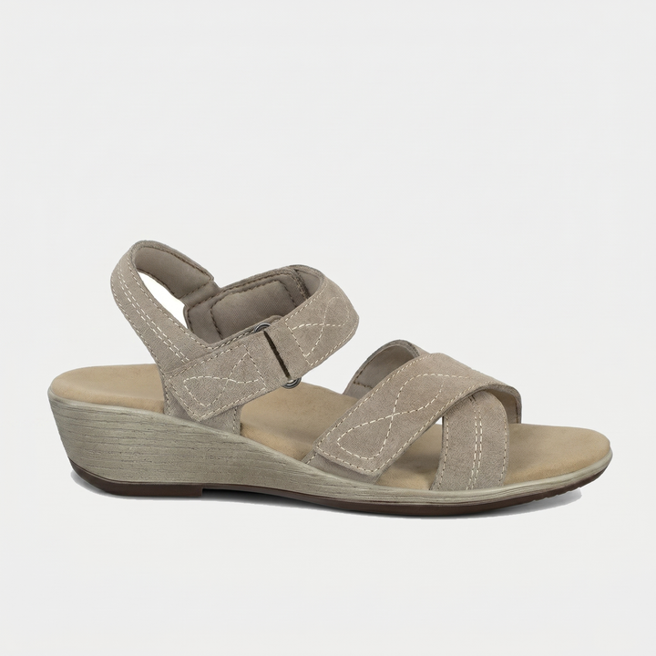 Holly – Elegancia cálida en suave topo