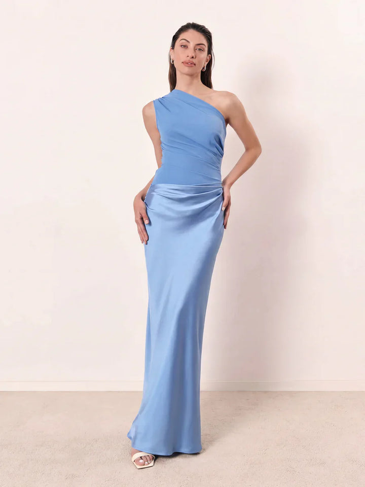 "Vestido Élite Riviera"